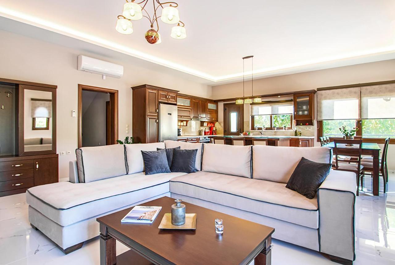 Zissis Villa & Pool 5Min Drive To Beach Kato Yerakarion المظهر الخارجي الصورة
